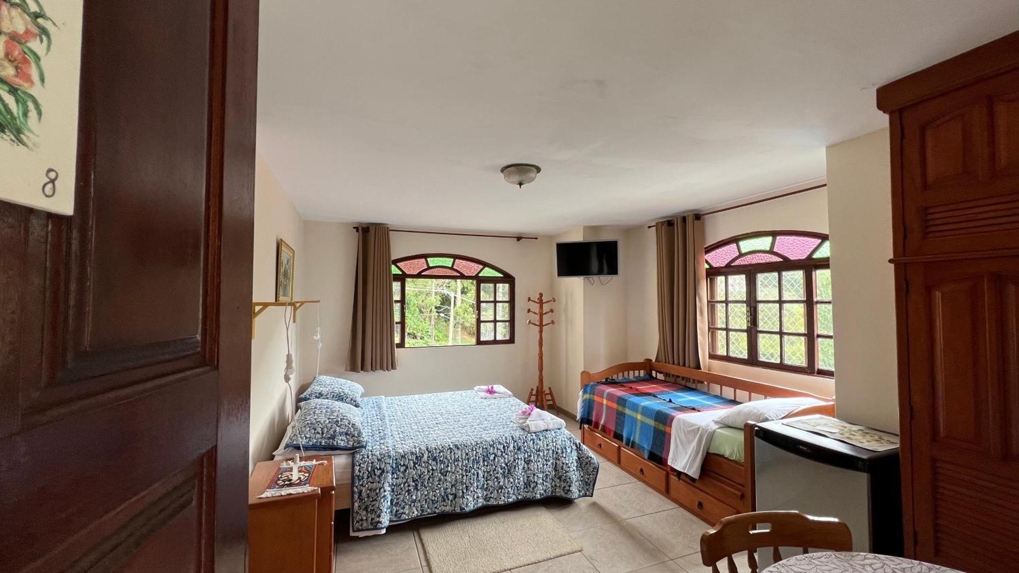 Casa Mara Bed & Breakfast Nova Friburgo Exterior photo
